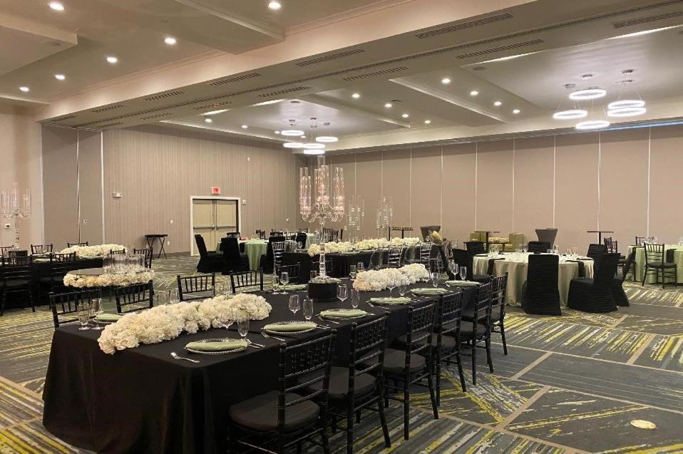 Holiday Inn Willowbrook Houston Nw Cypress Exteriör bild